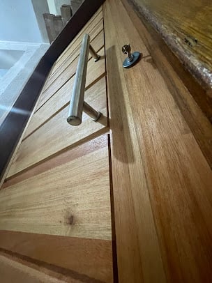 empresa de portas, janelas de madeira e alumínio, fechaduras na região de Ribeirão Pires