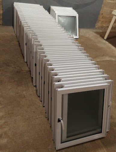 empresa de portas, janelas de madeira e alumínio, fechaduras na região de Ribeirão Pires