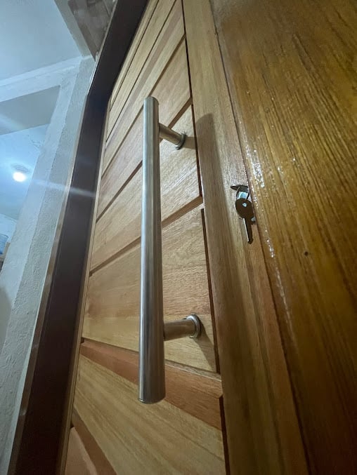 empresa de portas, janelas de madeira e alumínio, fechaduras na região de Ribeirão Pires